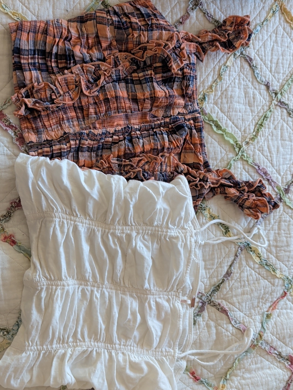 "Bundle" Free People And Verb Crop Tops